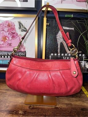 2008 Coach Madison Pleated Leather Small Hobo Shoulder Bag Coral Pink